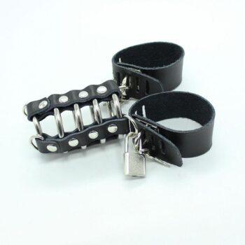 OHMAMA-FETISH-OHMAMA-FETISH-JAULA-PENE-CON-ANILLAS-METALICAS-Y-CORREAS-PIEL-1