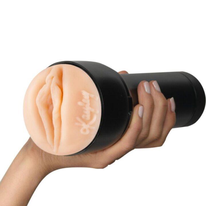 KIIROO - SINTA KAYLEY GUNNER DA COLEO STARS STROKERS