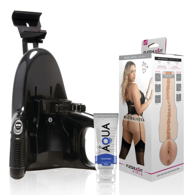 Fleshlight - Mia Malkova Boss Level + Universal Launch + Aqua Quality Lubricant 50 Ml