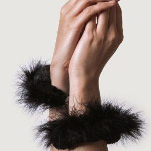 ADRIEN-LASTIC-ADRIEN-LASTIC-METAL-HANDCUFFS-WITH-BLACK-FEATHERS-1