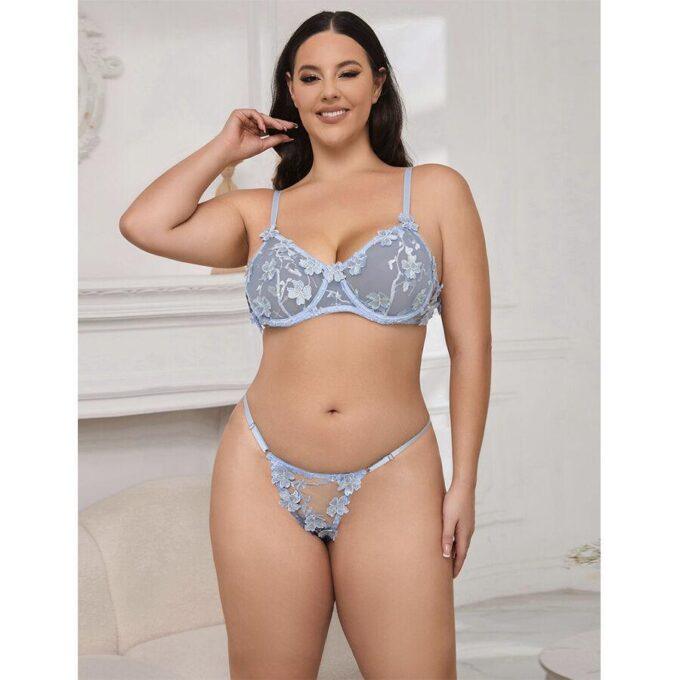 SUBBLIME - 957636 CONJUNTO DE SUTIÃ E CALCINHA BORDADOS COM FLORES AZUL CELESTE L/XL