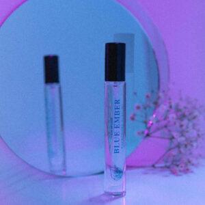 EYE-OF-LOVE-EYE-OF-LOVE-BLOOM-MALE-INDICA-PARFUM-BLUE-EMBER-10-ML-1